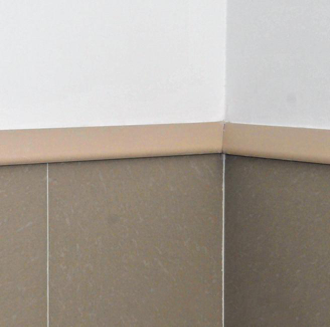 60 mm hohe Stuhlschienen