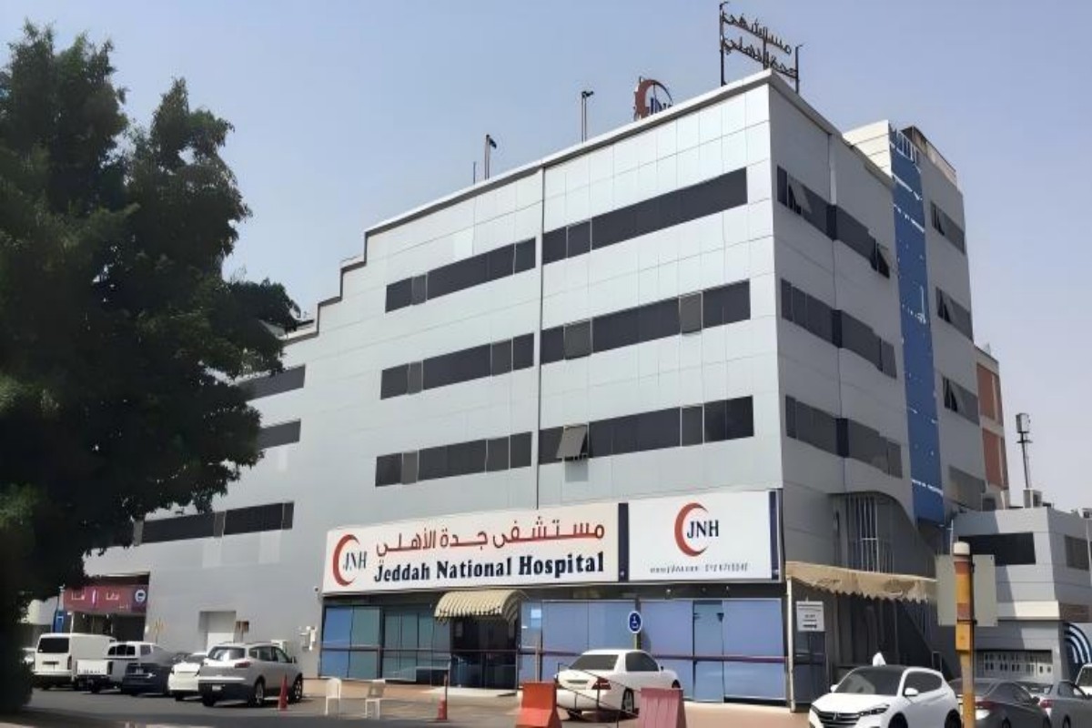 Jeddah National Hospital: Langlebige und sichere HR1403-Handläufe von Pinger